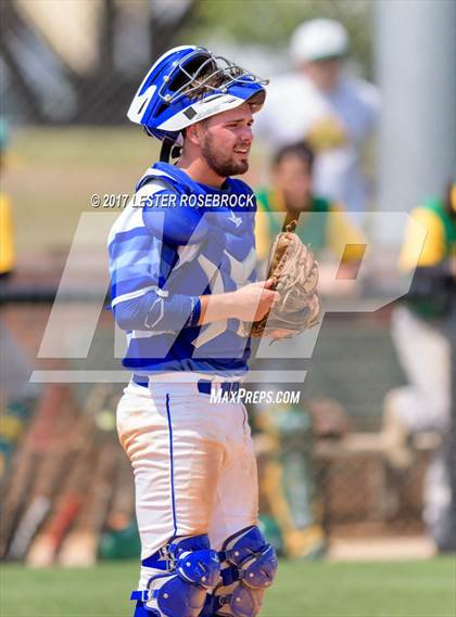 Thumbnail 2 in Lago Vista @ Bishop (UIL 3A Regional Semifinal) photogallery.