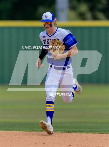 Thumbnail 2 in Lago Vista @ Bishop (UIL 3A Regional Semifinal) photogallery.