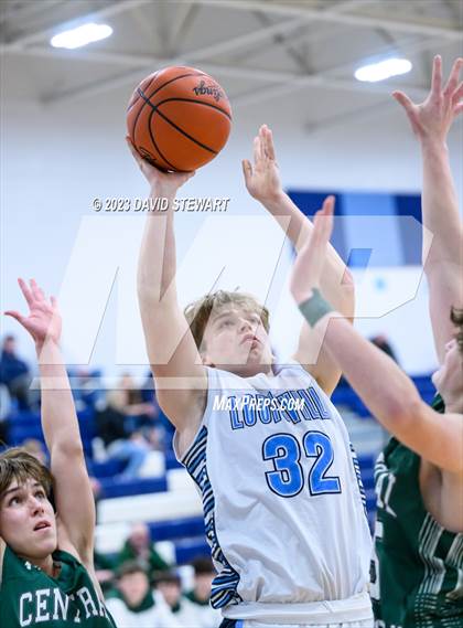 Thumbnail 1 in Canton Central Catholic @ Louisville photogallery.