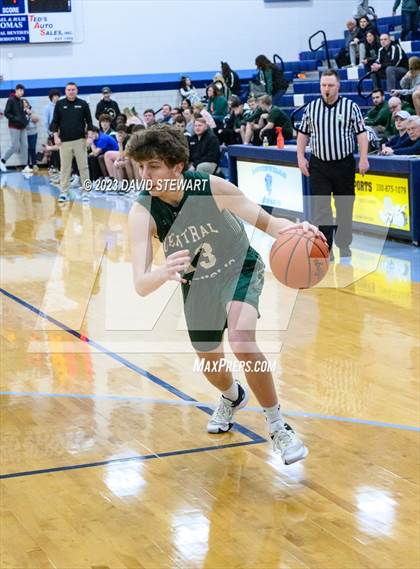 Thumbnail 2 in Canton Central Catholic @ Louisville photogallery.
