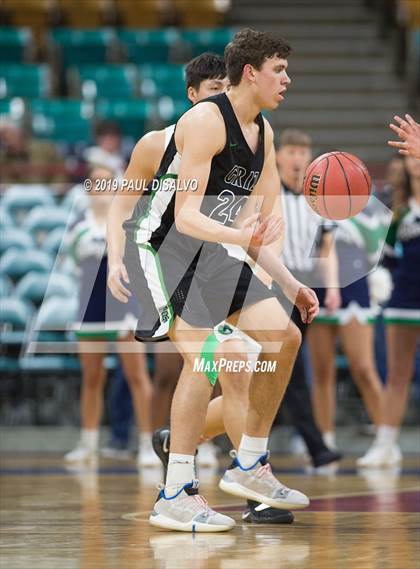 Thumbnail 2 in Overland vs. ThunderRidge (CHSAA 5A Great 8) photogallery.