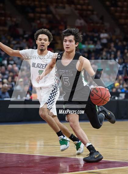 Thumbnail 2 in Overland vs. ThunderRidge (CHSAA 5A Great 8) photogallery.