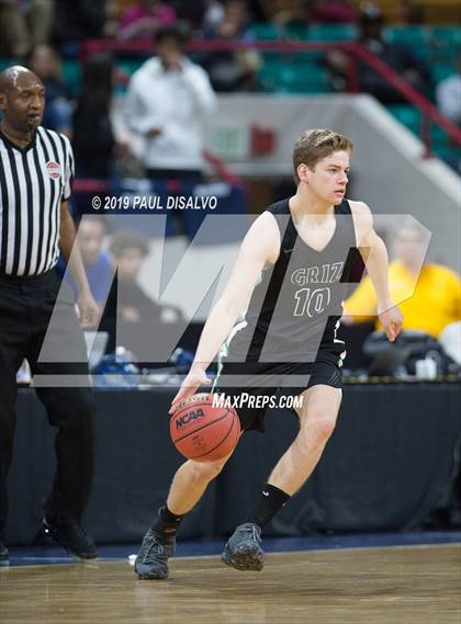 Thumbnail 2 in Overland vs. ThunderRidge (CHSAA 5A Great 8) photogallery.