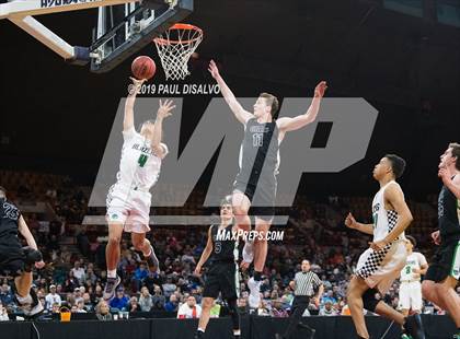 Thumbnail 3 in Overland vs. ThunderRidge (CHSAA 5A Great 8) photogallery.