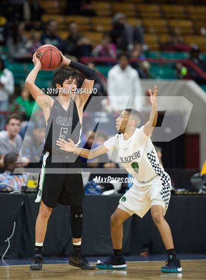 Thumbnail 2 in Overland vs. ThunderRidge (CHSAA 5A Great 8) photogallery.