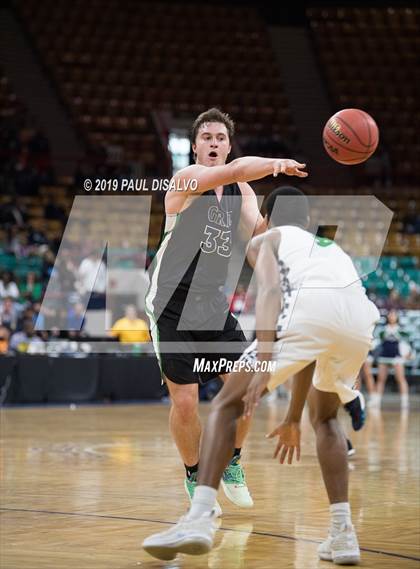 Thumbnail 1 in Overland vs. ThunderRidge (CHSAA 5A Great 8) photogallery.