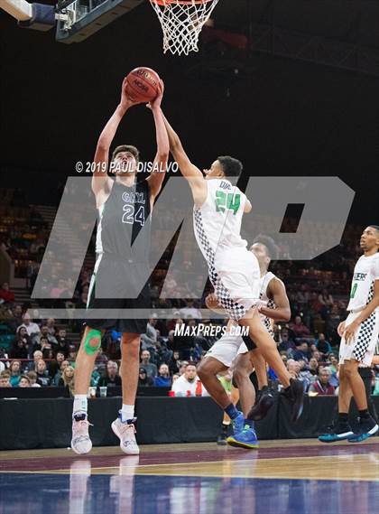 Thumbnail 1 in Overland vs. ThunderRidge (CHSAA 5A Great 8) photogallery.