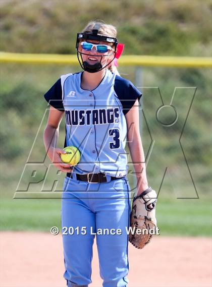 Thumbnail 2 in Ralston Valley vs. Fossil Ridge photogallery.