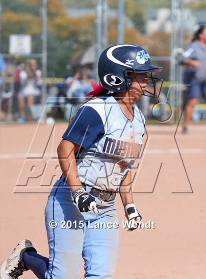 Thumbnail 2 in Ralston Valley vs. Fossil Ridge photogallery.