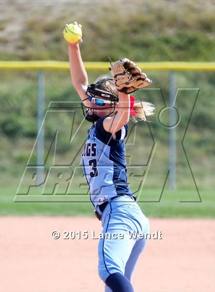 Thumbnail 2 in Ralston Valley vs. Fossil Ridge photogallery.