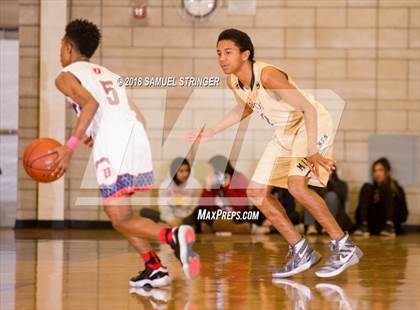 Thumbnail 2 in Dublin vs. Concord (Don Nelson Classic) photogallery.