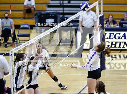 Thumbnail 2 in Arvada West @ Legacy photogallery.