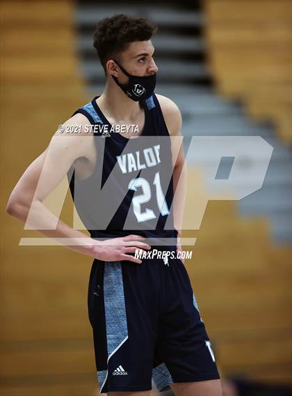 Thumbnail 1 in Valor Christian @ Columbine photogallery.