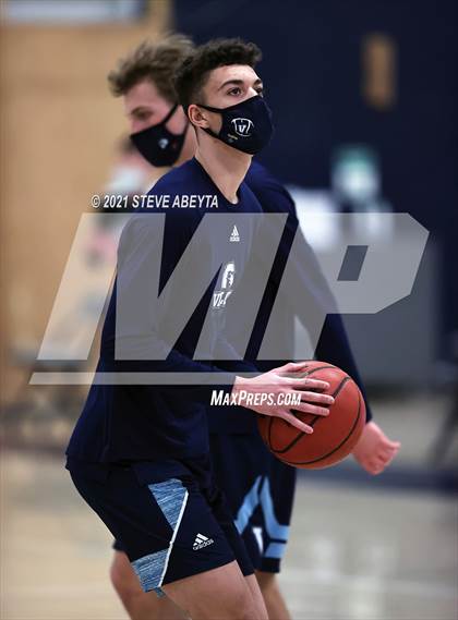 Thumbnail 1 in Valor Christian @ Columbine photogallery.
