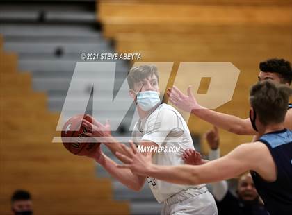 Thumbnail 2 in Valor Christian @ Columbine photogallery.