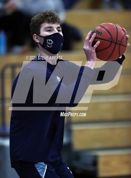 Thumbnail 2 in Valor Christian @ Columbine photogallery.