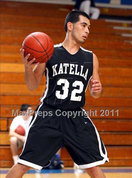 Thumbnail 2 in Woodbridge vs. Katella (OC North/South Challenge) photogallery.