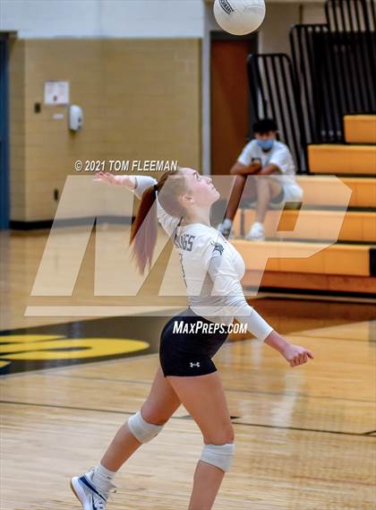 Thumbnail 2 in Olathe East @ Shawnee Mission West photogallery.