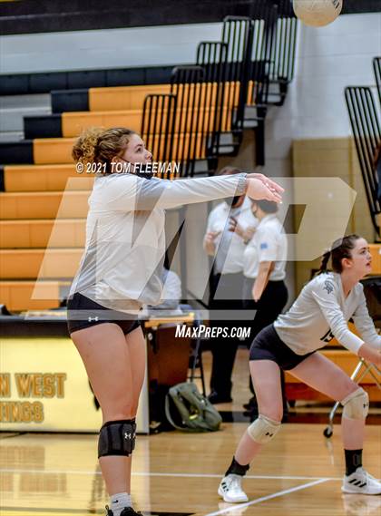 Thumbnail 2 in Olathe East @ Shawnee Mission West photogallery.