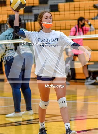 Thumbnail 1 in Olathe East @ Shawnee Mission West photogallery.