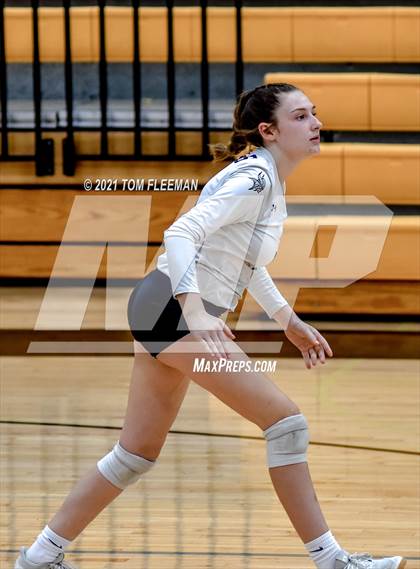 Thumbnail 1 in Olathe East @ Shawnee Mission West photogallery.