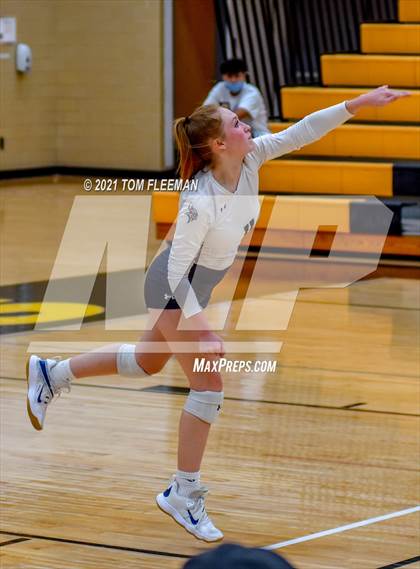 Thumbnail 3 in Olathe East @ Shawnee Mission West photogallery.