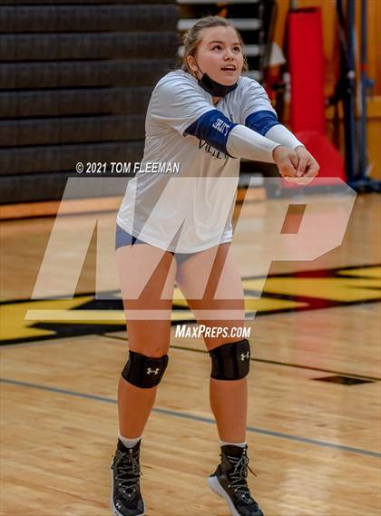 Thumbnail 2 in Olathe East @ Shawnee Mission West photogallery.