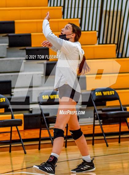 Thumbnail 2 in Olathe East @ Shawnee Mission West photogallery.