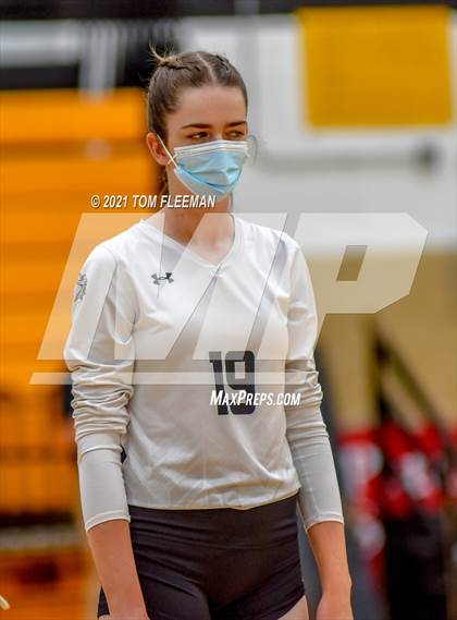 Thumbnail 2 in Olathe East @ Shawnee Mission West photogallery.
