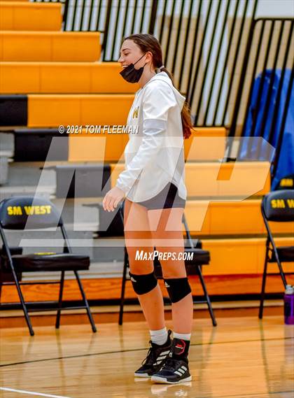 Thumbnail 3 in Olathe East @ Shawnee Mission West photogallery.