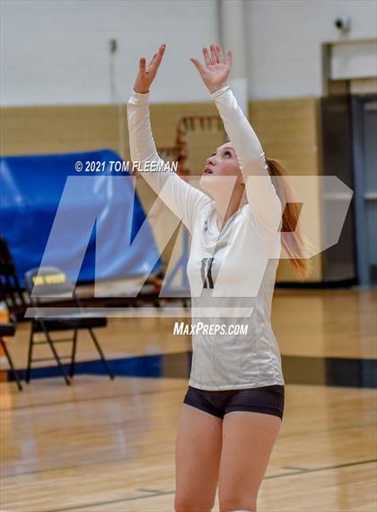 Thumbnail 2 in Olathe East @ Shawnee Mission West photogallery.