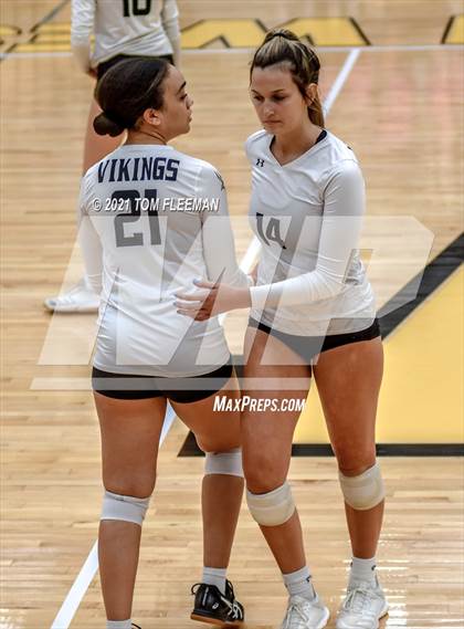 Thumbnail 3 in Olathe East @ Shawnee Mission West photogallery.