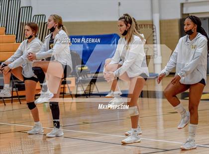 Thumbnail 1 in Olathe East @ Shawnee Mission West photogallery.