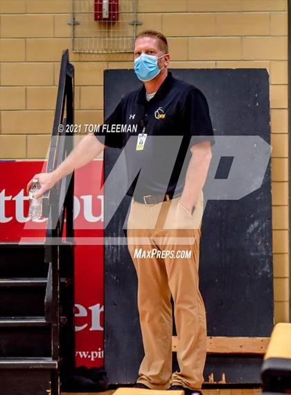 Thumbnail 1 in Olathe East @ Shawnee Mission West photogallery.