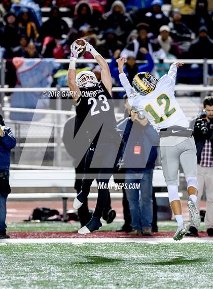 Thumbnail 3 in Placer vs. Capital Christian (CIF SJS D3 Final) photogallery.