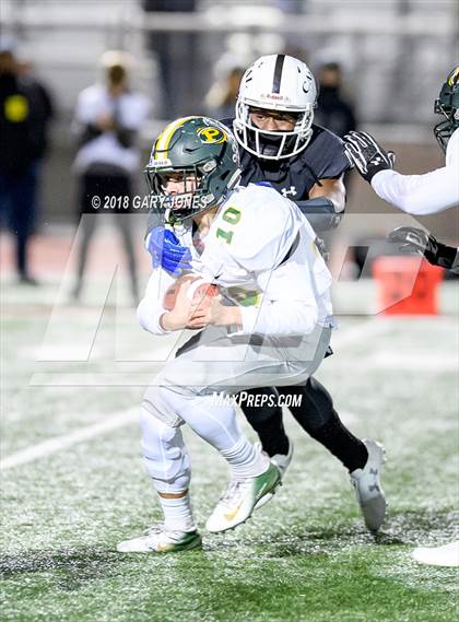 Thumbnail 2 in Placer vs. Capital Christian (CIF SJS D3 Final) photogallery.