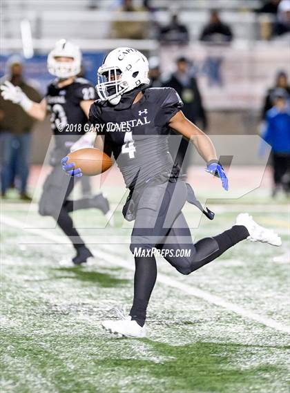 Thumbnail 2 in Placer vs. Capital Christian (CIF SJS D3 Final) photogallery.