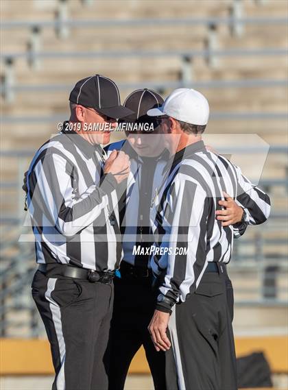 Thumbnail 1 in Lincoln East vs Bellevue West photogallery.