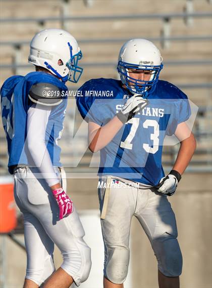Thumbnail 3 in Lincoln East vs Bellevue West photogallery.
