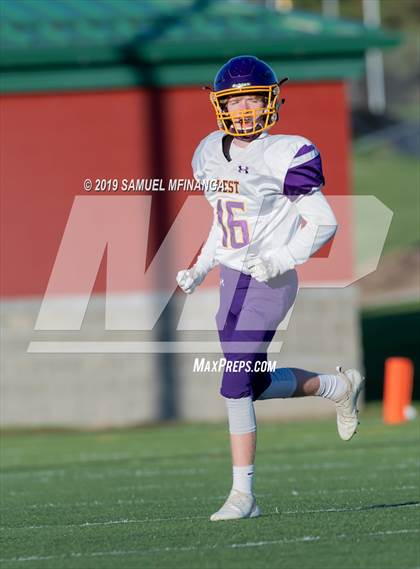 Thumbnail 1 in Lincoln East vs Bellevue West photogallery.