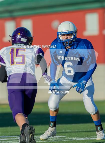 Thumbnail 2 in Lincoln East vs Bellevue West photogallery.