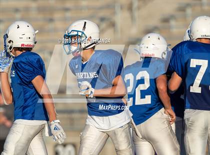 Thumbnail 2 in Lincoln East vs Bellevue West photogallery.