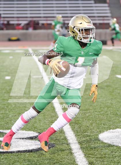 Thumbnail 3 in Long Beach Poly vs. Jordan photogallery.
