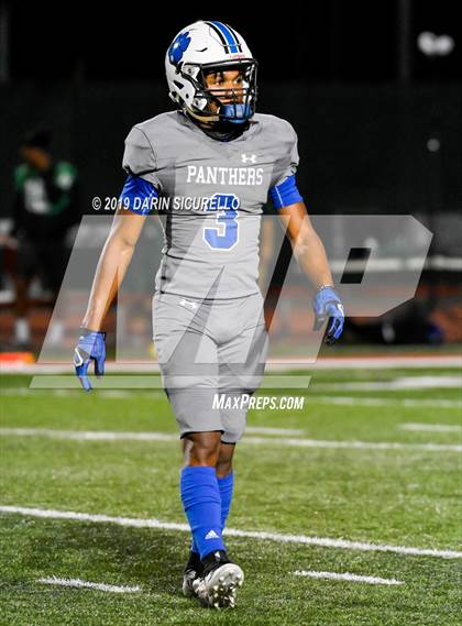 Thumbnail 1 in Long Beach Poly vs. Jordan photogallery.