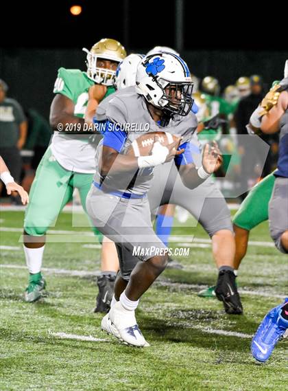 Thumbnail 2 in Long Beach Poly vs. Jordan photogallery.