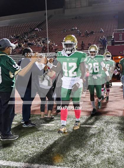 Thumbnail 3 in Long Beach Poly vs. Jordan photogallery.