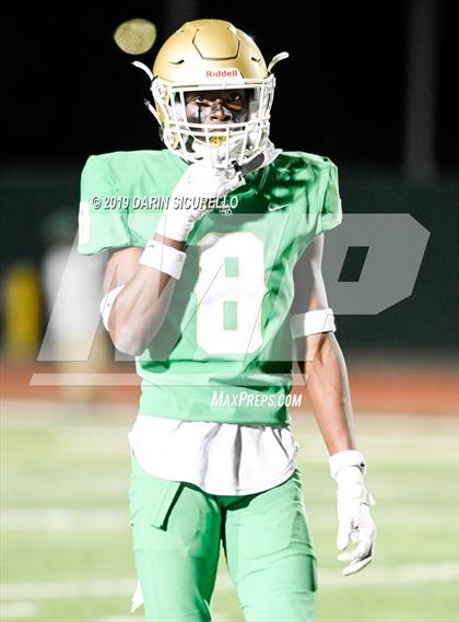 Thumbnail 3 in Long Beach Poly vs. Jordan photogallery.