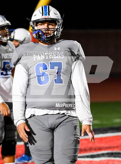 Thumbnail 3 in Long Beach Poly vs. Jordan photogallery.