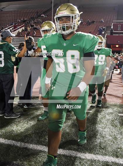 Thumbnail 2 in Long Beach Poly vs. Jordan photogallery.