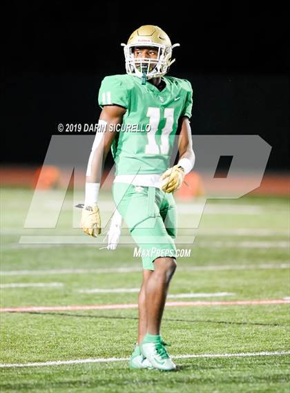 Thumbnail 3 in Long Beach Poly vs. Jordan photogallery.